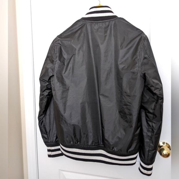 US Polo Assn Men's Black Sports Varsity jacket - Picture 5 of 10